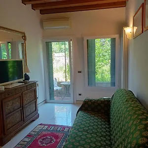 Beatiful Modern Flat Centre With Private Lounge Area Relax Appartement